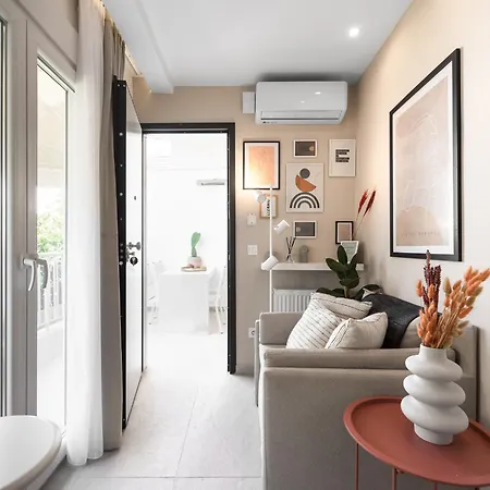 Skyhigh, Nilie Hospitality Mgmt Apartman