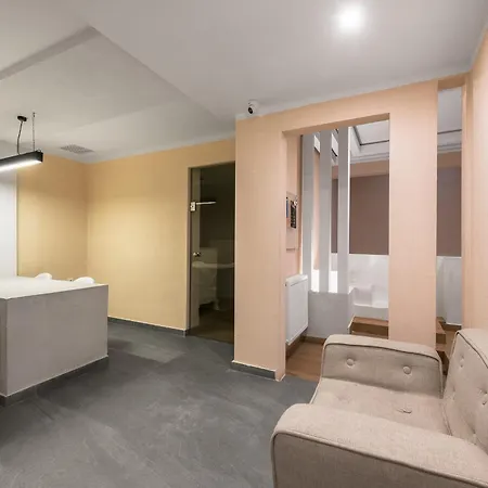 Skyhigh, Nilie Hospitality Mgmt * Szaloniki